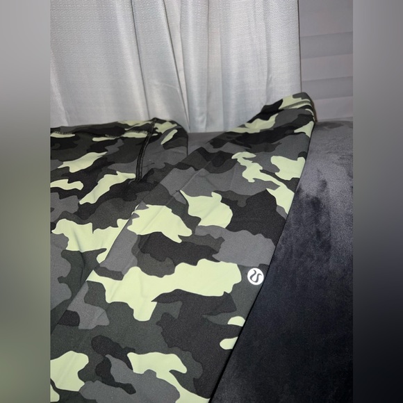 Lululemon leggings - Picture 6 of 10